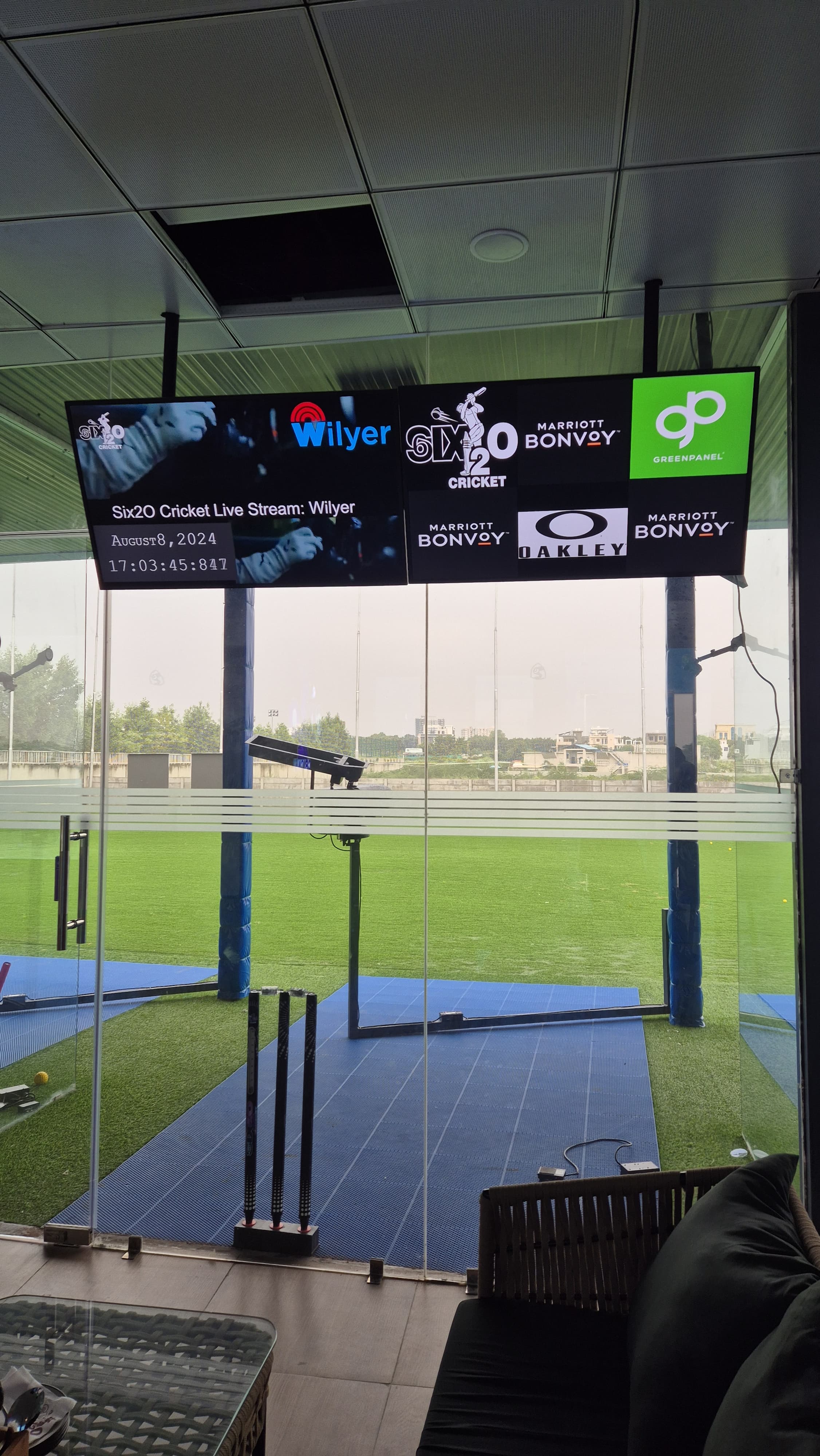 Six2O Cricket - Live sports entertainment